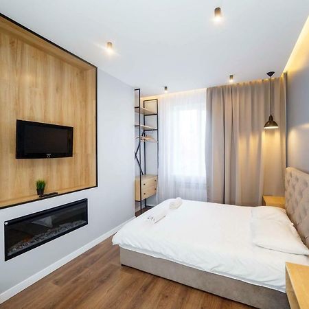Loft Apartment In Old Lviv Ac Fireplace Экстерьер фото